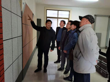 河南省建設(shè)科技協(xié)會(huì)理事長(zhǎng)張利萍、秘書(shū)長(zhǎng)段敬民等一行蒞臨調(diào)研