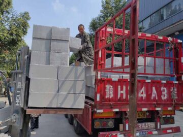 A級(jí)防火保溫板出廠價(jià)，量大從優(yōu)，A級(jí)保溫板生產(chǎn)廠家朝欽節(jié)能